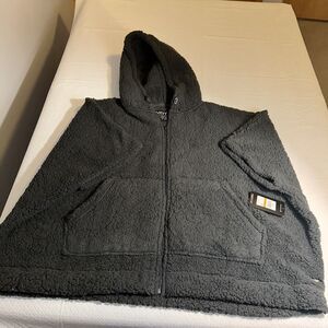 MNY‎ Performance Hooded Sherpa Pocket Poncho Black S/M Zip Kangaroo pockets